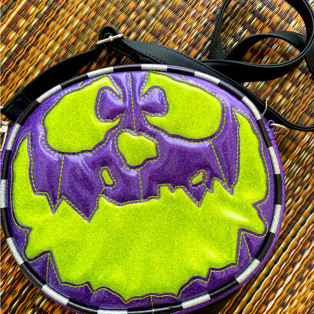Love Pain And Stitches Pumpkin Purse